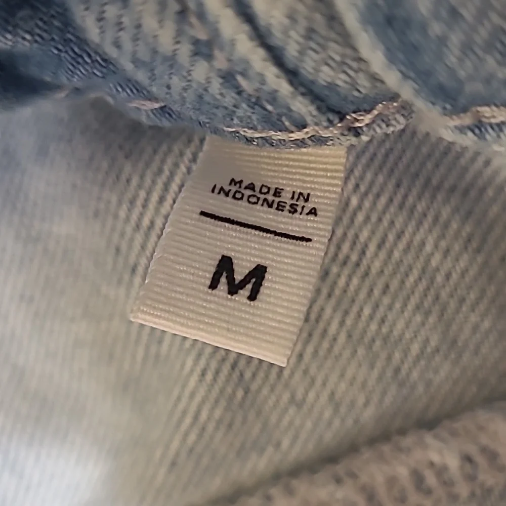LOFT Light Blue‎ Straight Leg Jeans for women zise m used good condition.